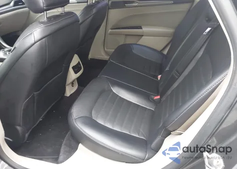 2017 Ford Fusion Hybrid Se z USA, uszkodzony, nr VIN 3FA6P0LU3HR238169